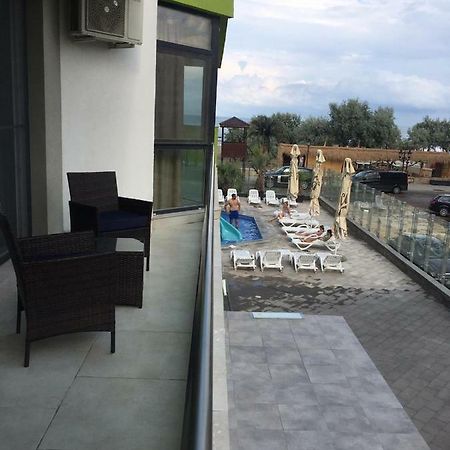 Umi Apartment Alezzi Resort Năvodari Eksteriør billede