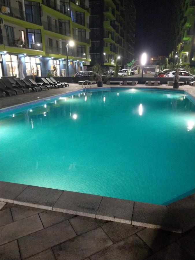 Umi Apartment Alezzi Resort Năvodari Eksteriør billede