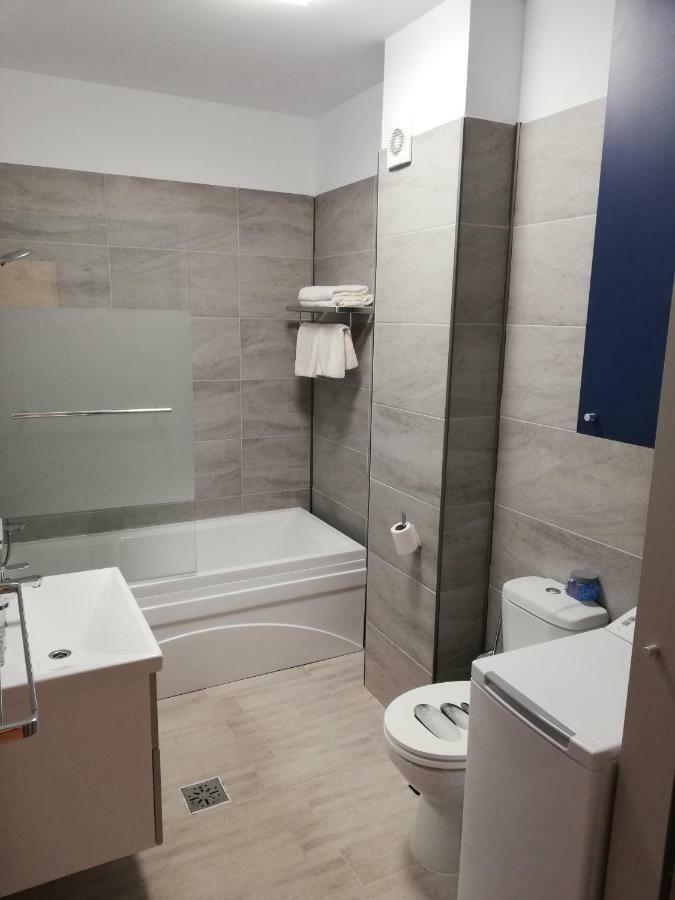 Umi Apartment Alezzi Resort Năvodari Eksteriør billede