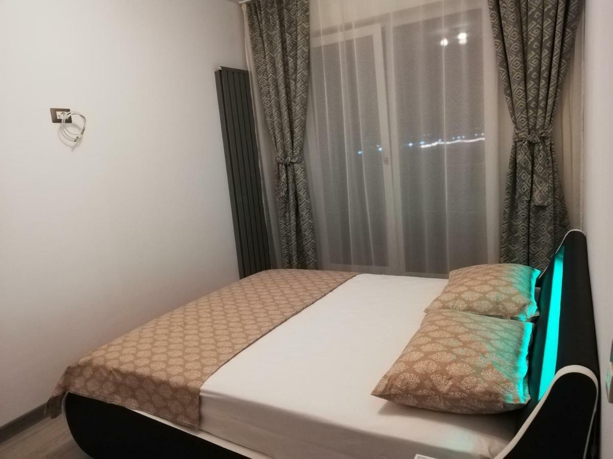Umi Apartment Alezzi Resort Năvodari Eksteriør billede